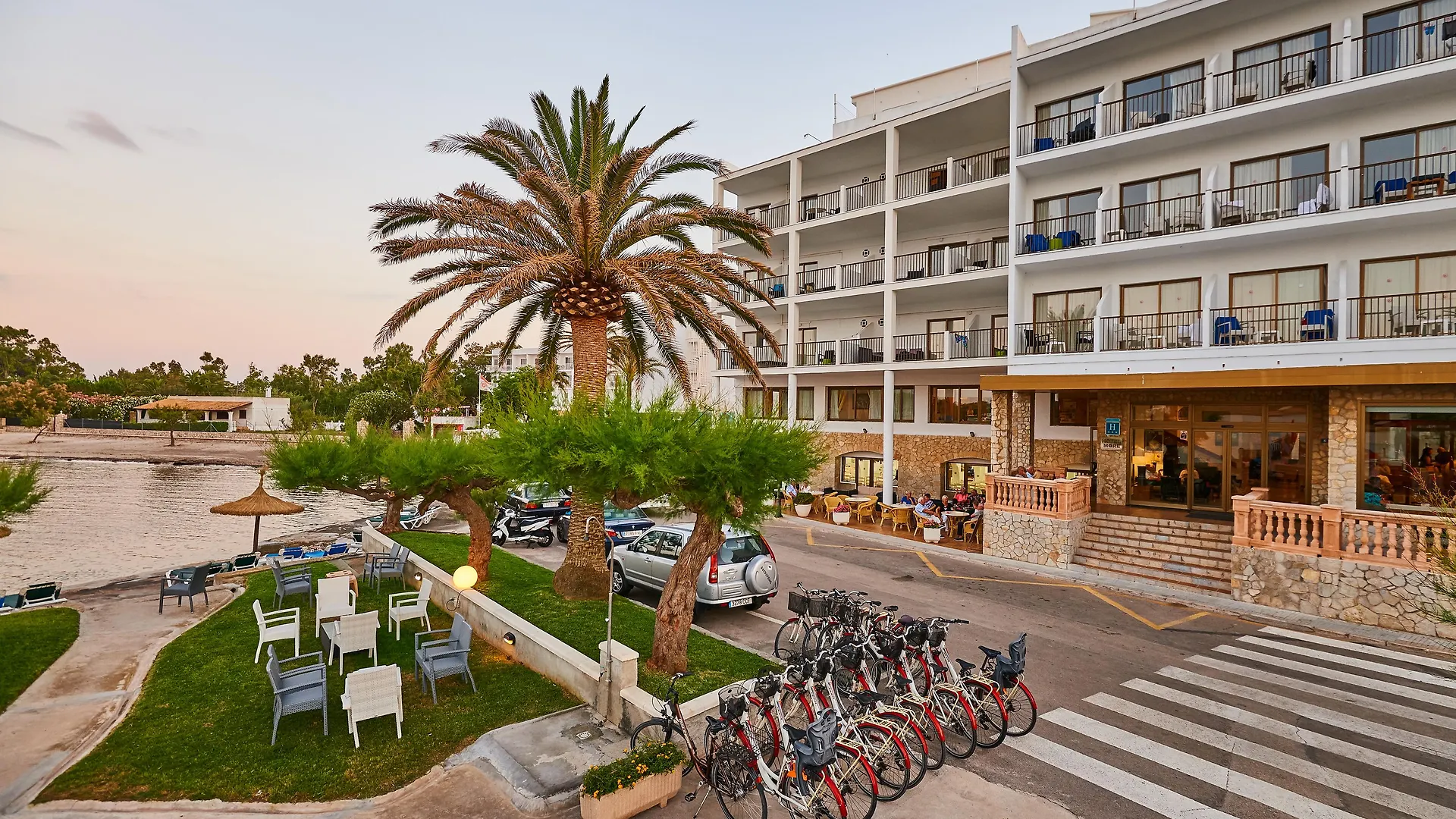 Hotel More Alcudia   Alcudia (Mallorca)