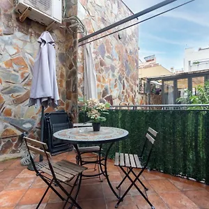 House 2* Barcelona